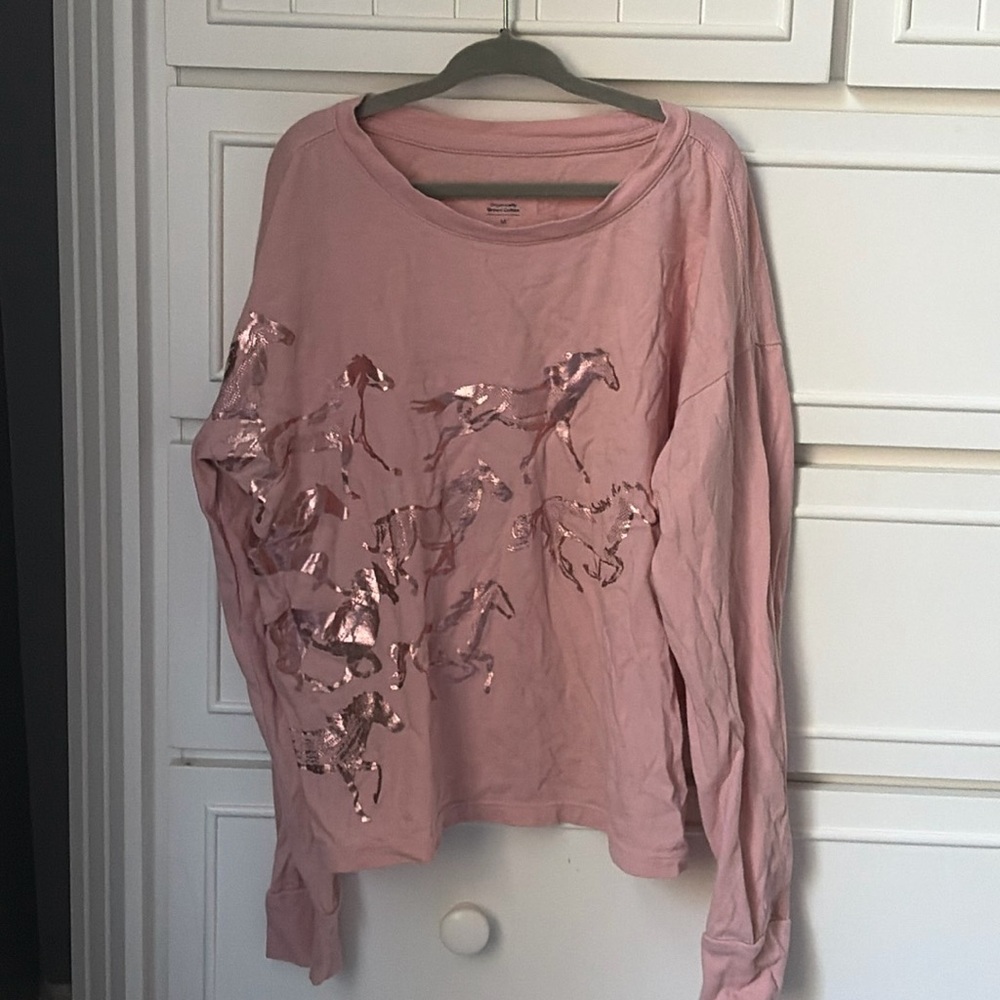 Gap horse shirt